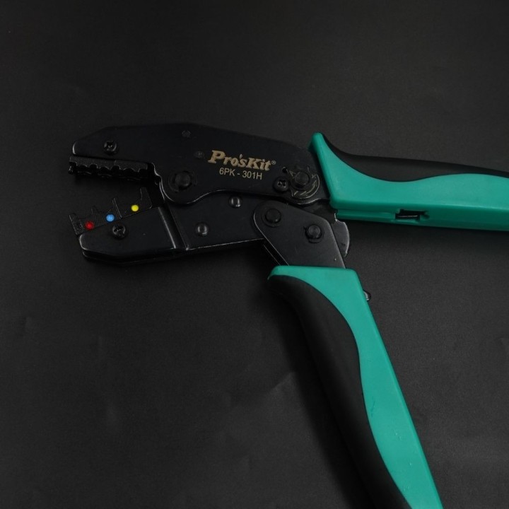 Ponchadora Terminal Aislado ProsKit (6PK-301H)